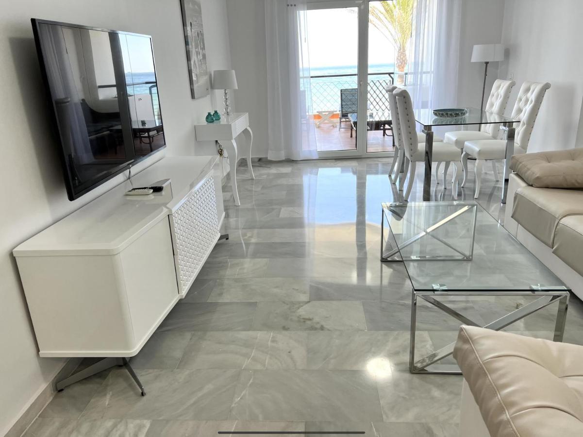 Mi Capricho 170 Beachfront Apartment Sitio de Calahonda エクステリア 写真