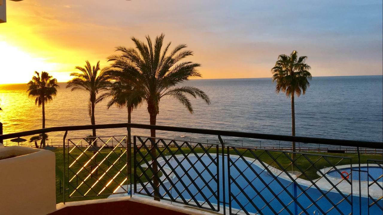 Mi Capricho 170 Beachfront Apartment Sitio de Calahonda エクステリア 写真