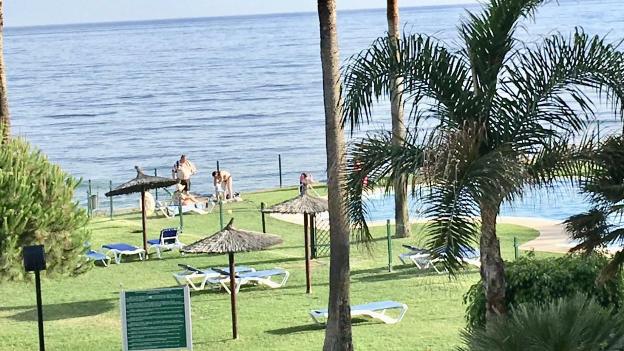 Mi Capricho 170 Beachfront Apartment Sitio de Calahonda エクステリア 写真